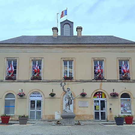 La Maison Du Pays D'Auge Troarn Exterior photo